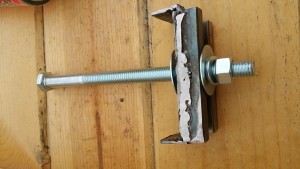 The completed bracket with rod
